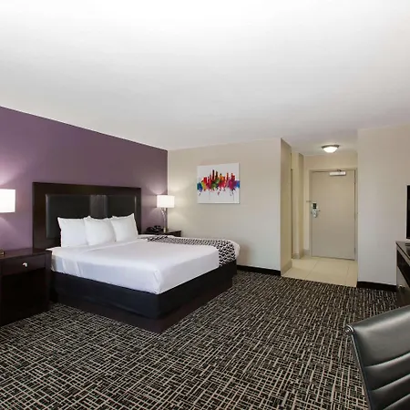 Hotel La Quinta By Wyndham Blue Springs Extérieur photo